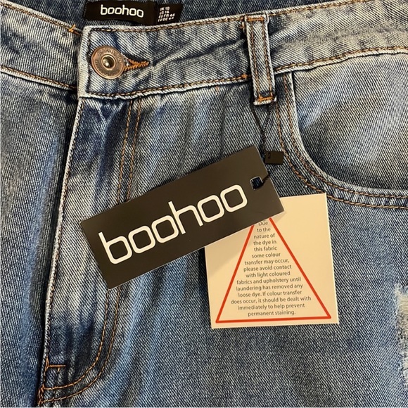 Boohoo Ripped Distressed High Waist Mom Jean Size 14 - Picture 9 of 16